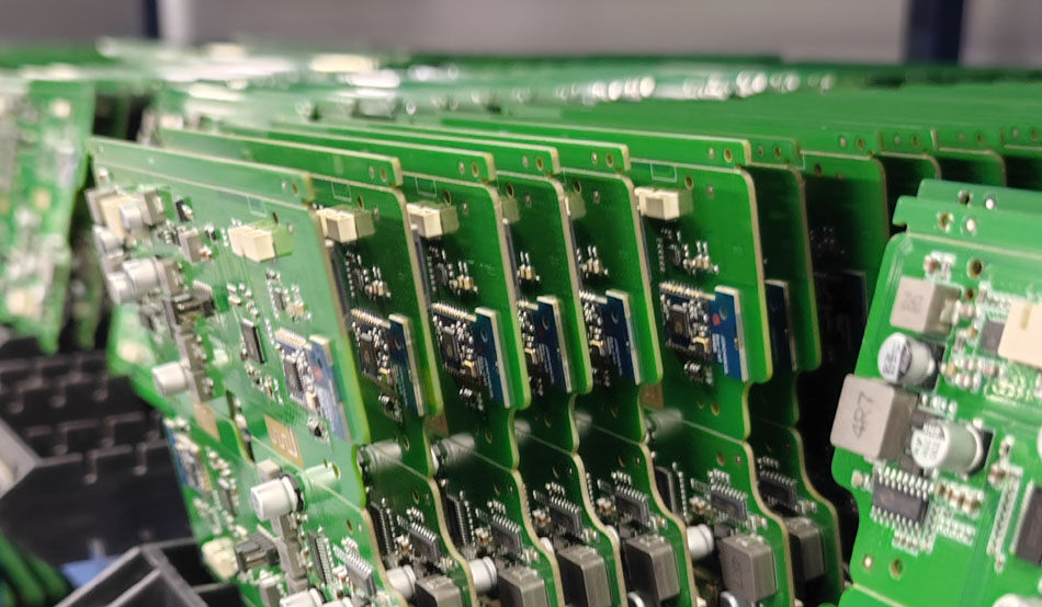 Protiopatření proti narušení dodavatelského řetězce při zpracování PCBA