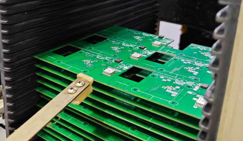 Ochrana životního prostředí a dodržování předpisů: budoucí vývojový trend továren na PCBA