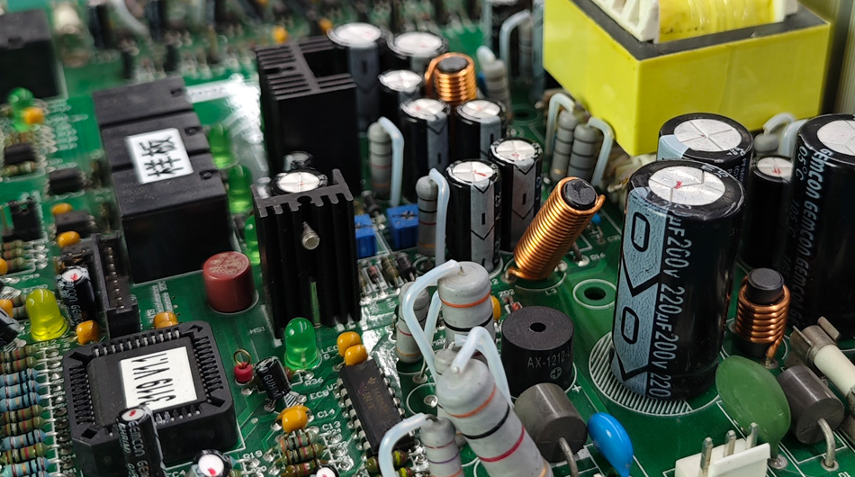 Vliv vícekanálového komunikačního mechanismu továren PCBA na zákaznickou podporu