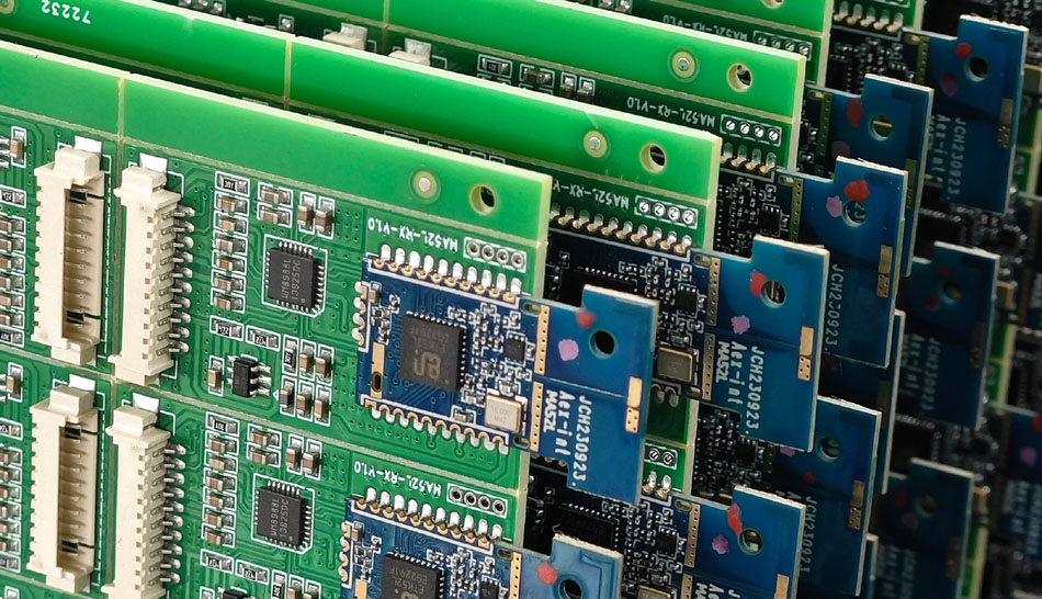 Jak továrny na PCBA snižují výrobní náklady prostřednictvím energetického managementu