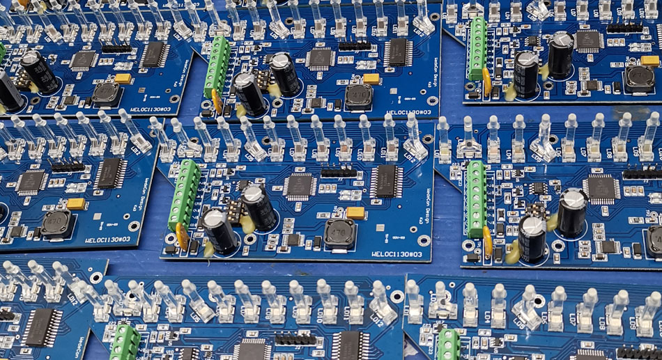 Jak ovlivňuje řízení nákupu komponent v továrnách PCBA dodací lhůtu?