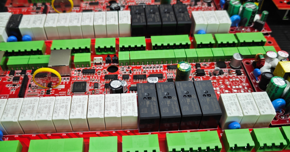 Zkoumání budoucích trendů vývoje továrny PCBA: Od technologie po službu