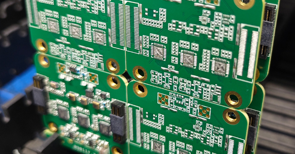 Jak ovlivňuje řízení nákupu v továrně PCBA celkové náklady?